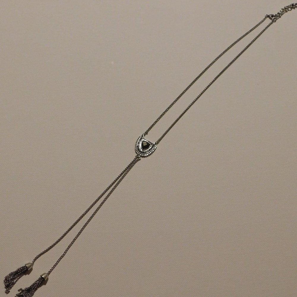 Lucky Brand lariat necklace